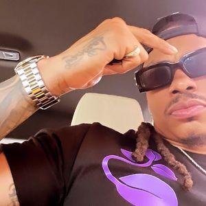 Meet your Posher, Danion